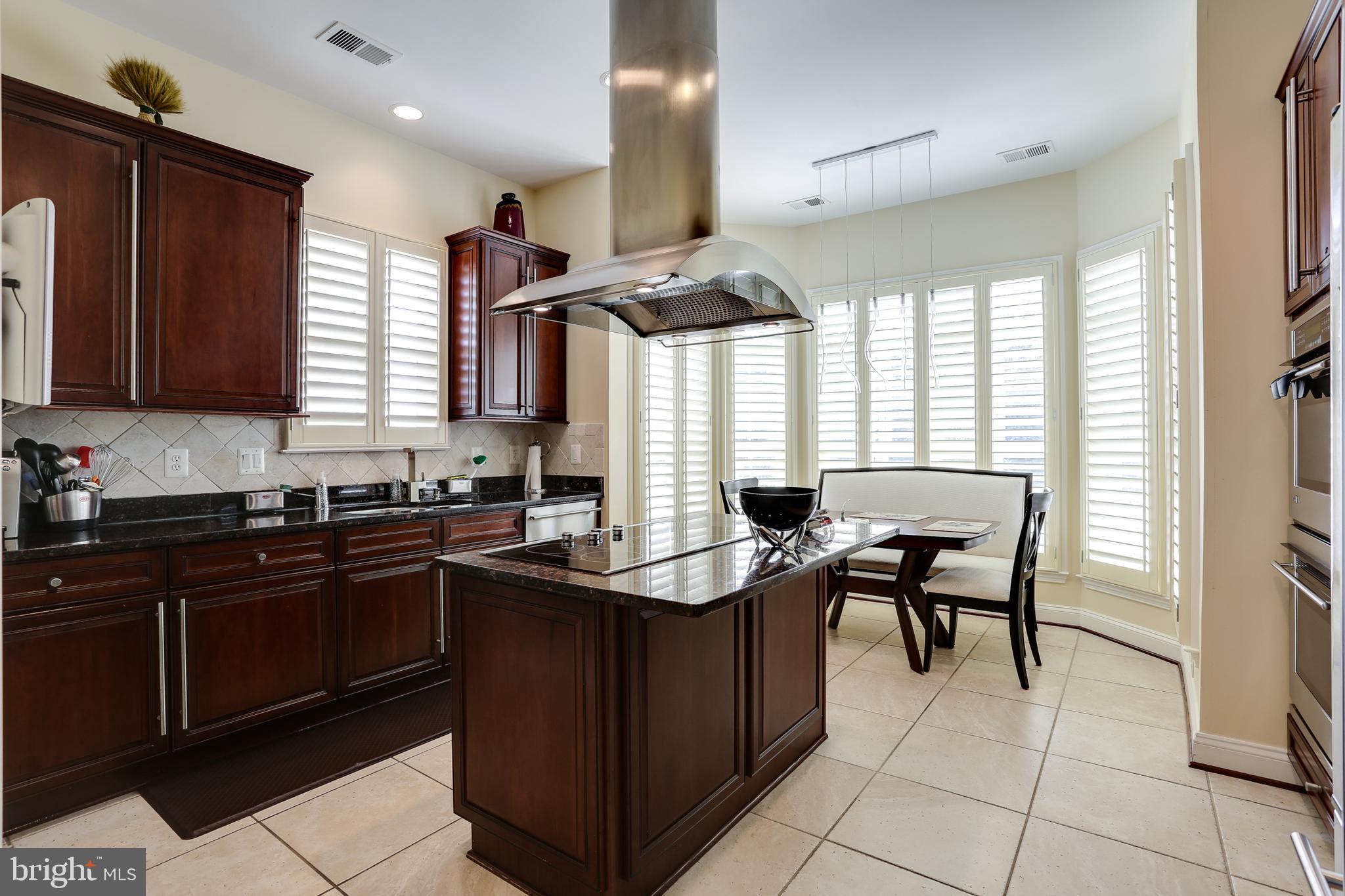 THE BLUFFS AT QUARRY LAKE - Residential