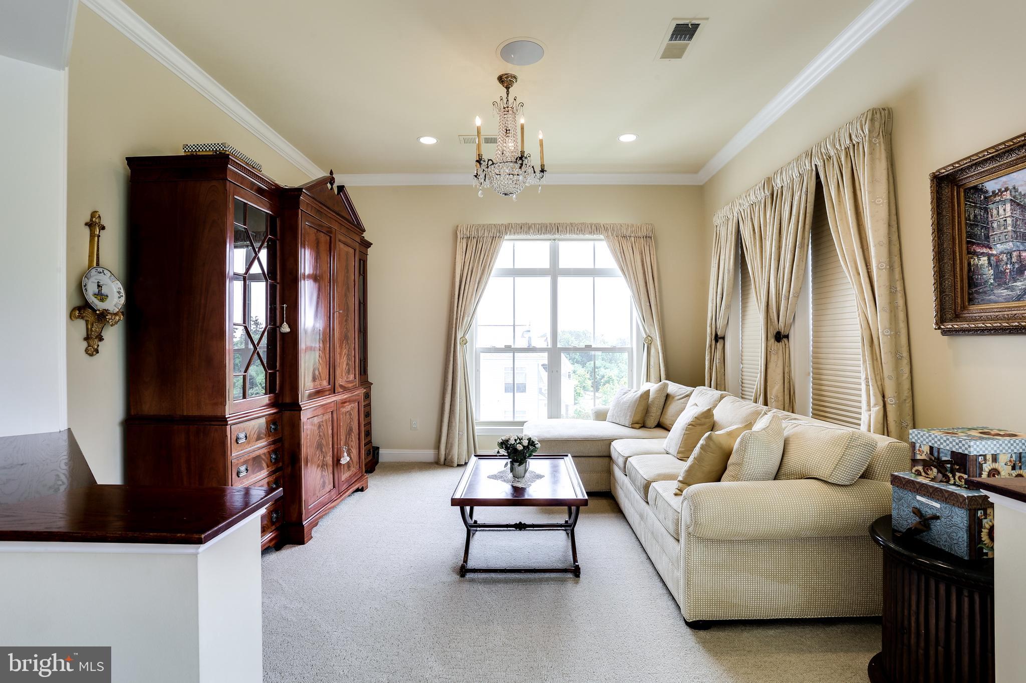 THE BLUFFS AT QUARRY LAKE - Residential