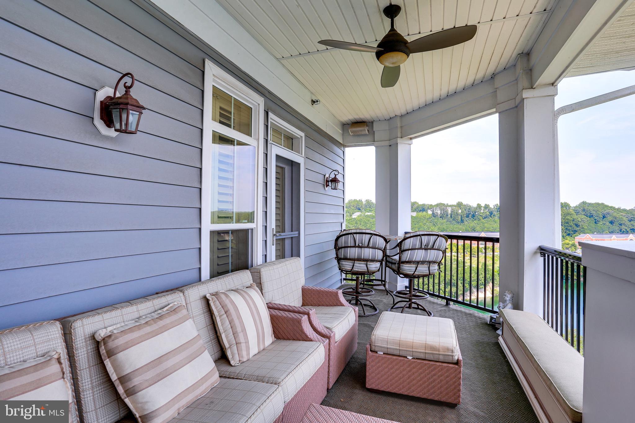 THE BLUFFS AT QUARRY LAKE - Residential