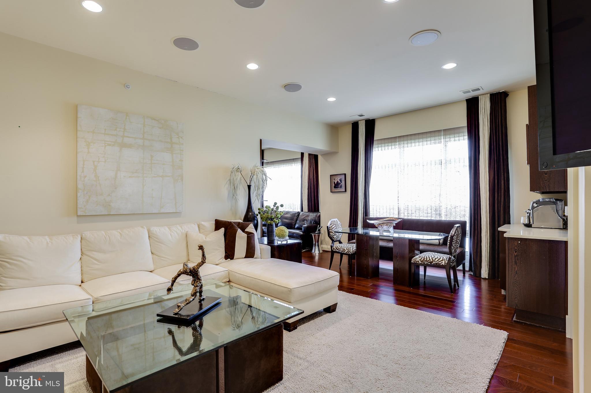 THE BLUFFS AT QUARRY LAKE - Residential