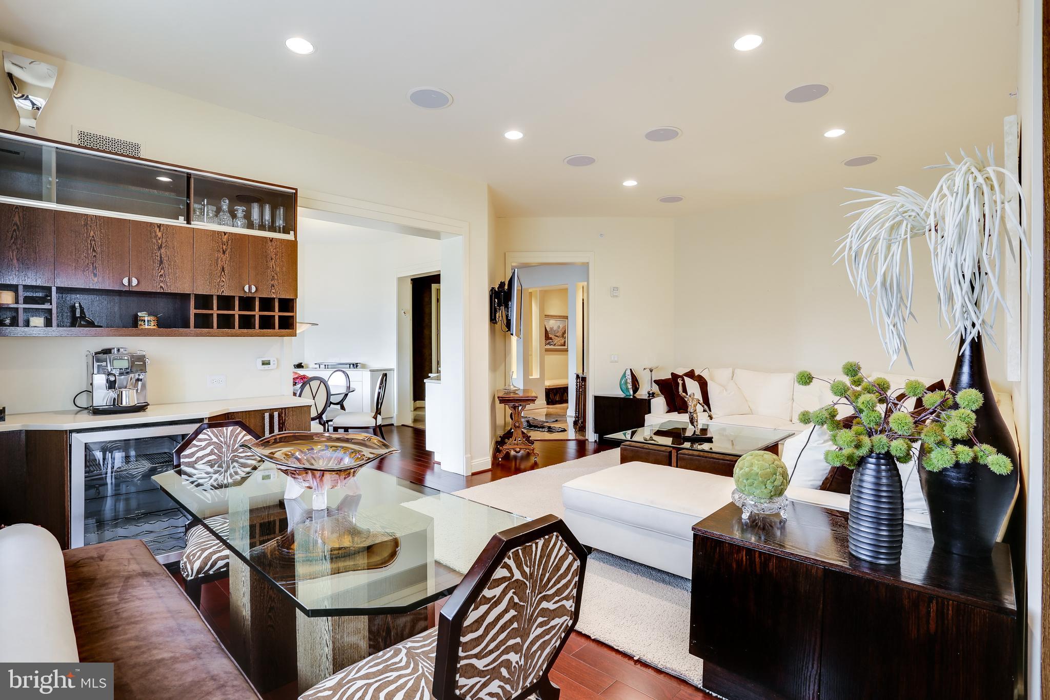 THE BLUFFS AT QUARRY LAKE - Residential