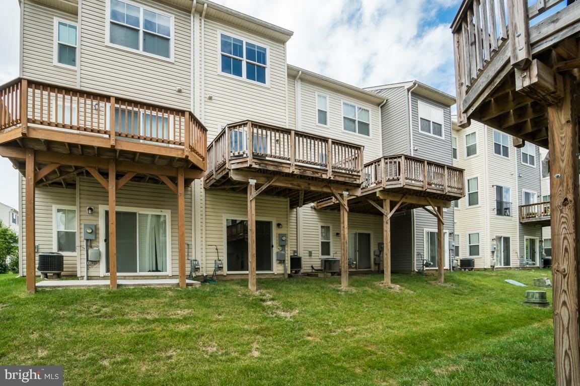 VILLAGE AT WOODSTREAM - Residential