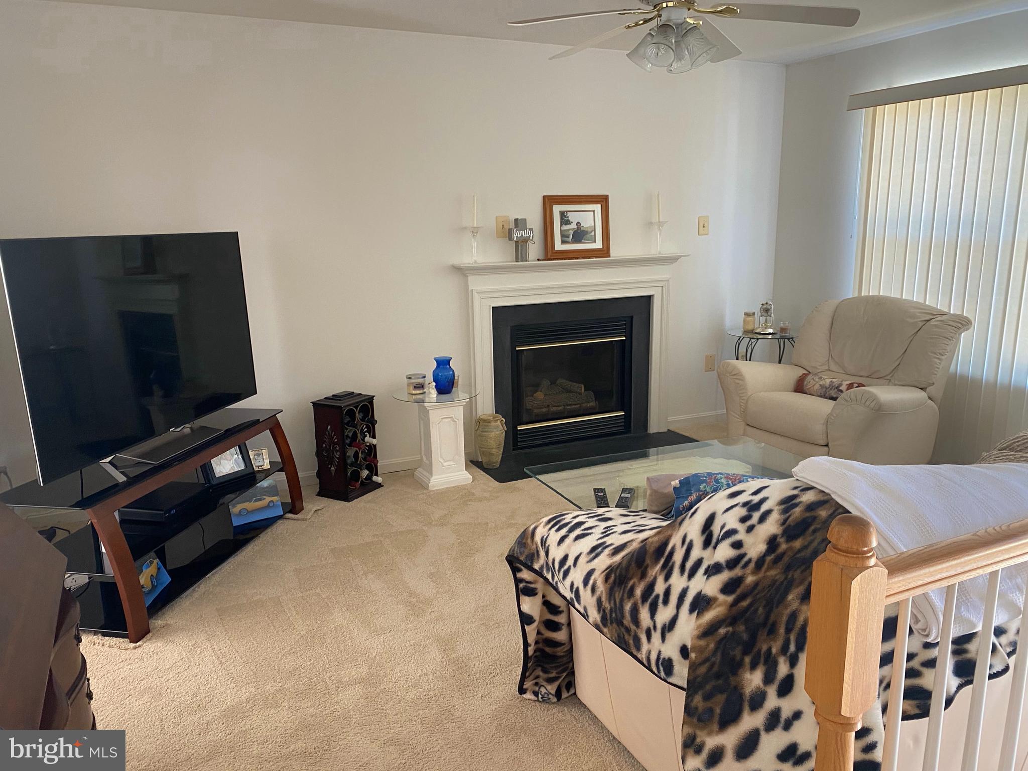 DORCHESTER - Residential