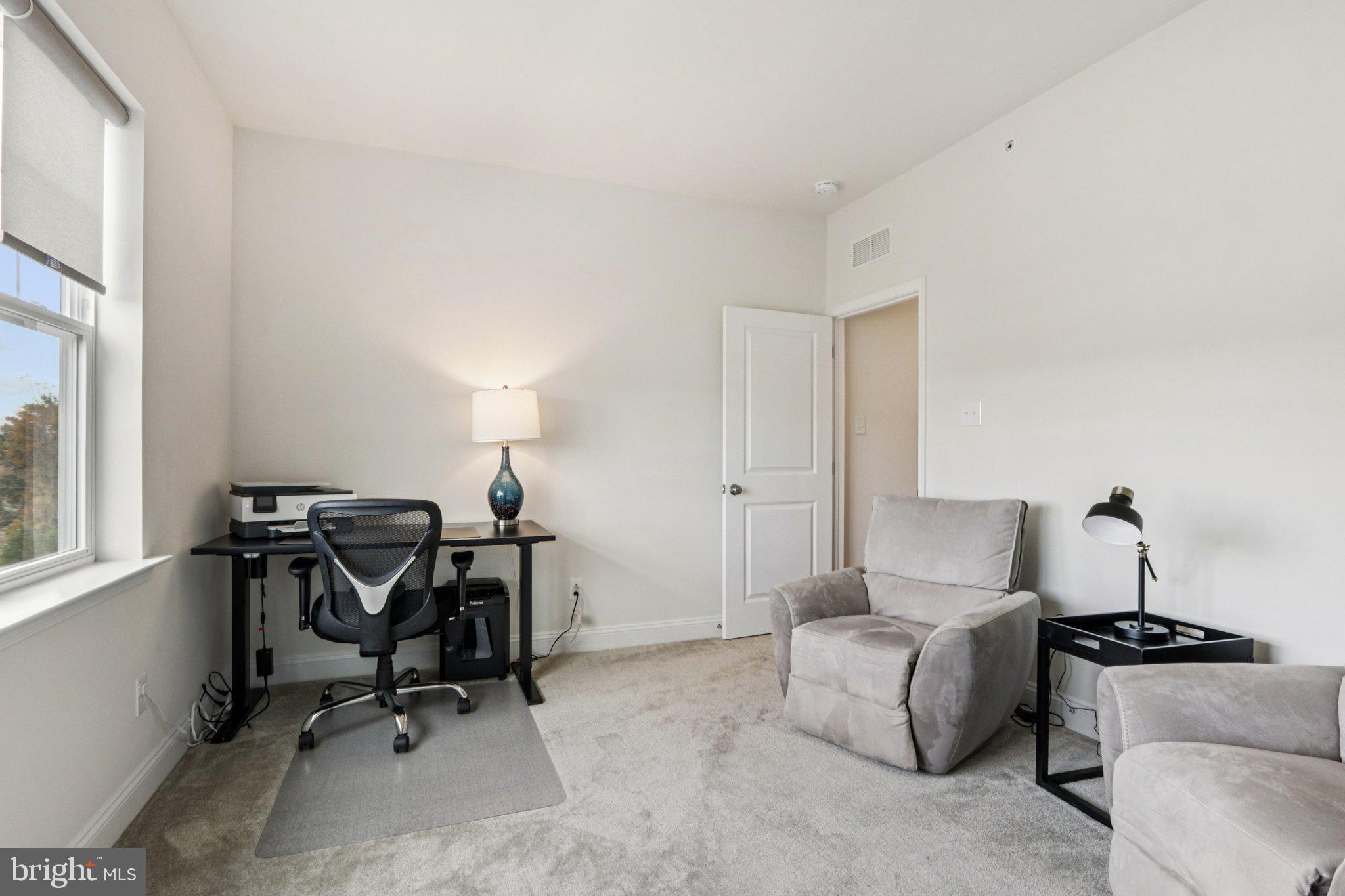 WILLISTOWN POINT - Residential