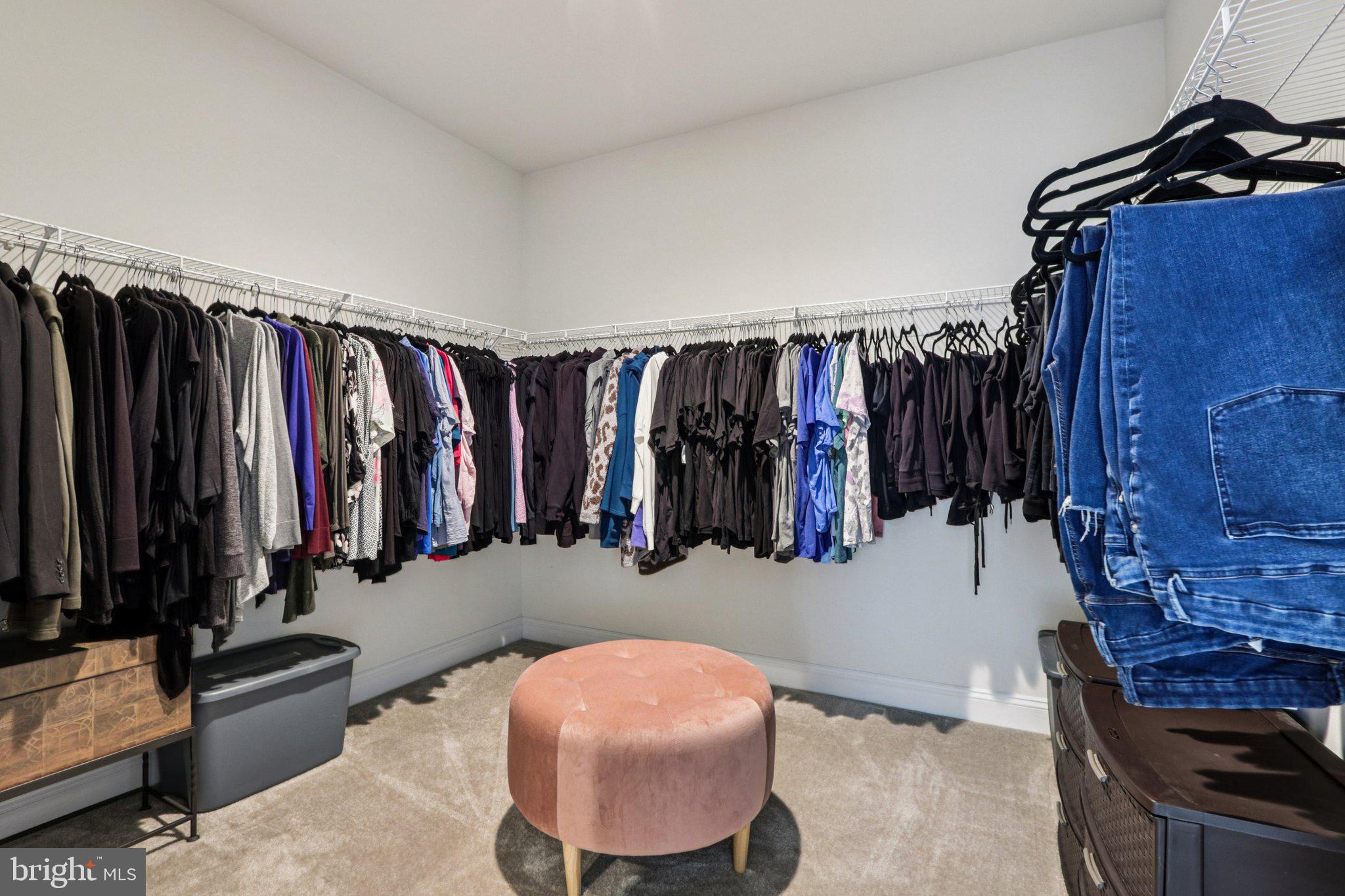 WILLISTOWN POINT - Residential