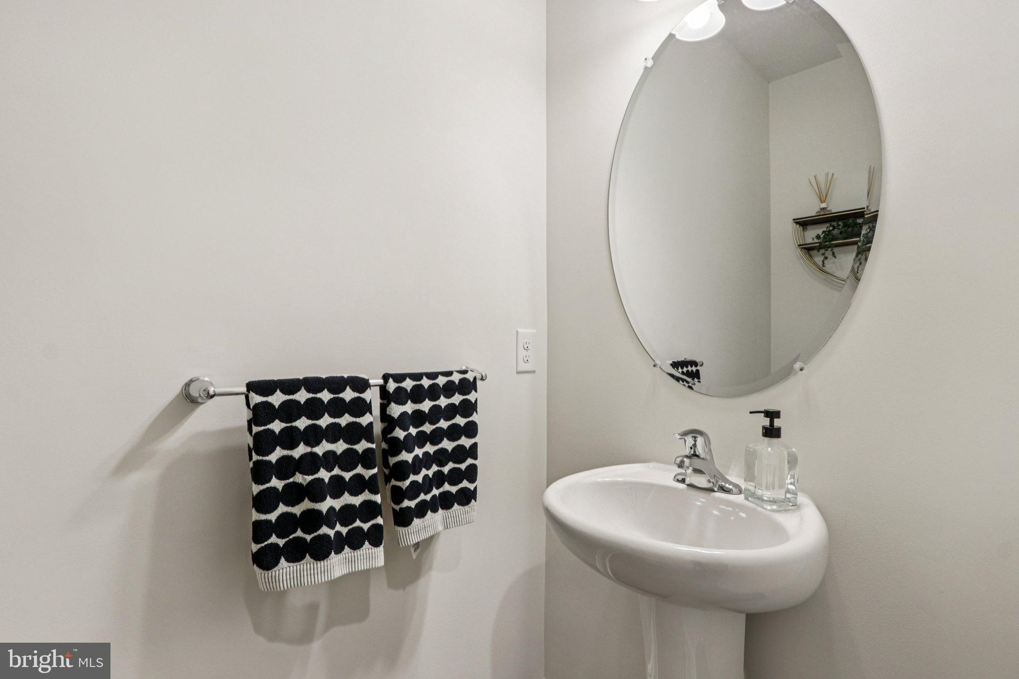 WILLISTOWN POINT - Residential