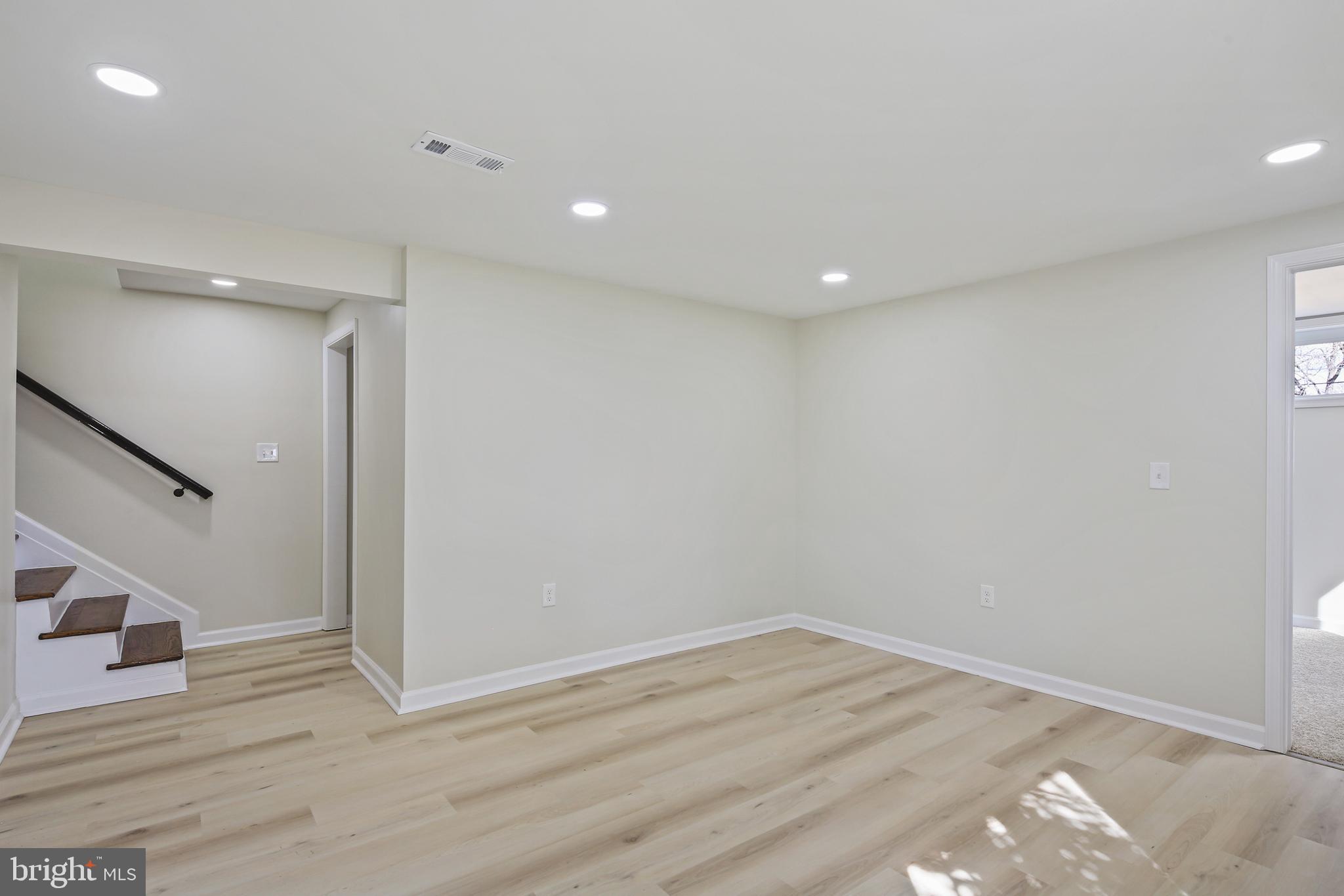 KELLBROOK - Residential