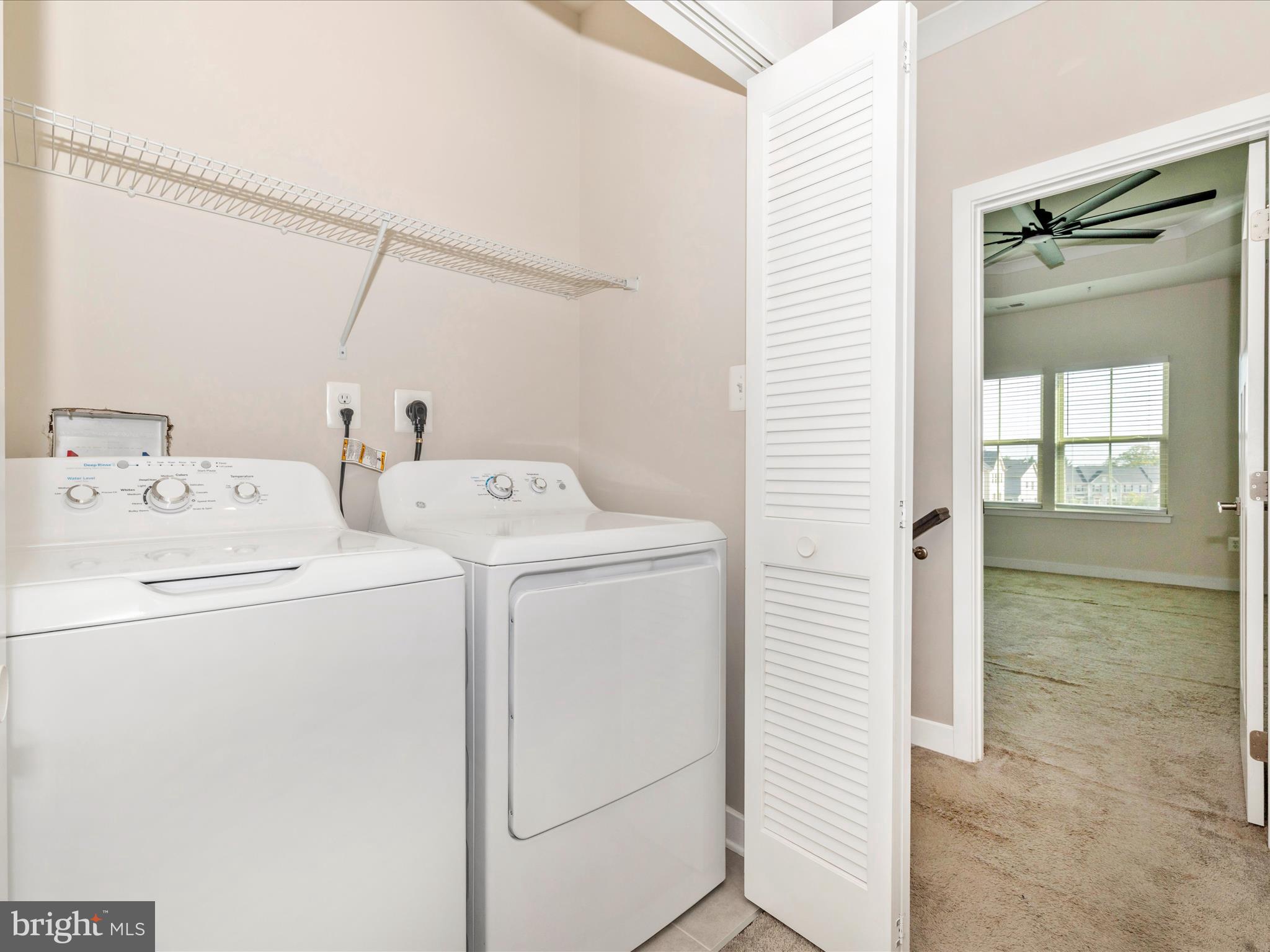 LAKE LINGANORE TOWN CENTER - Residential