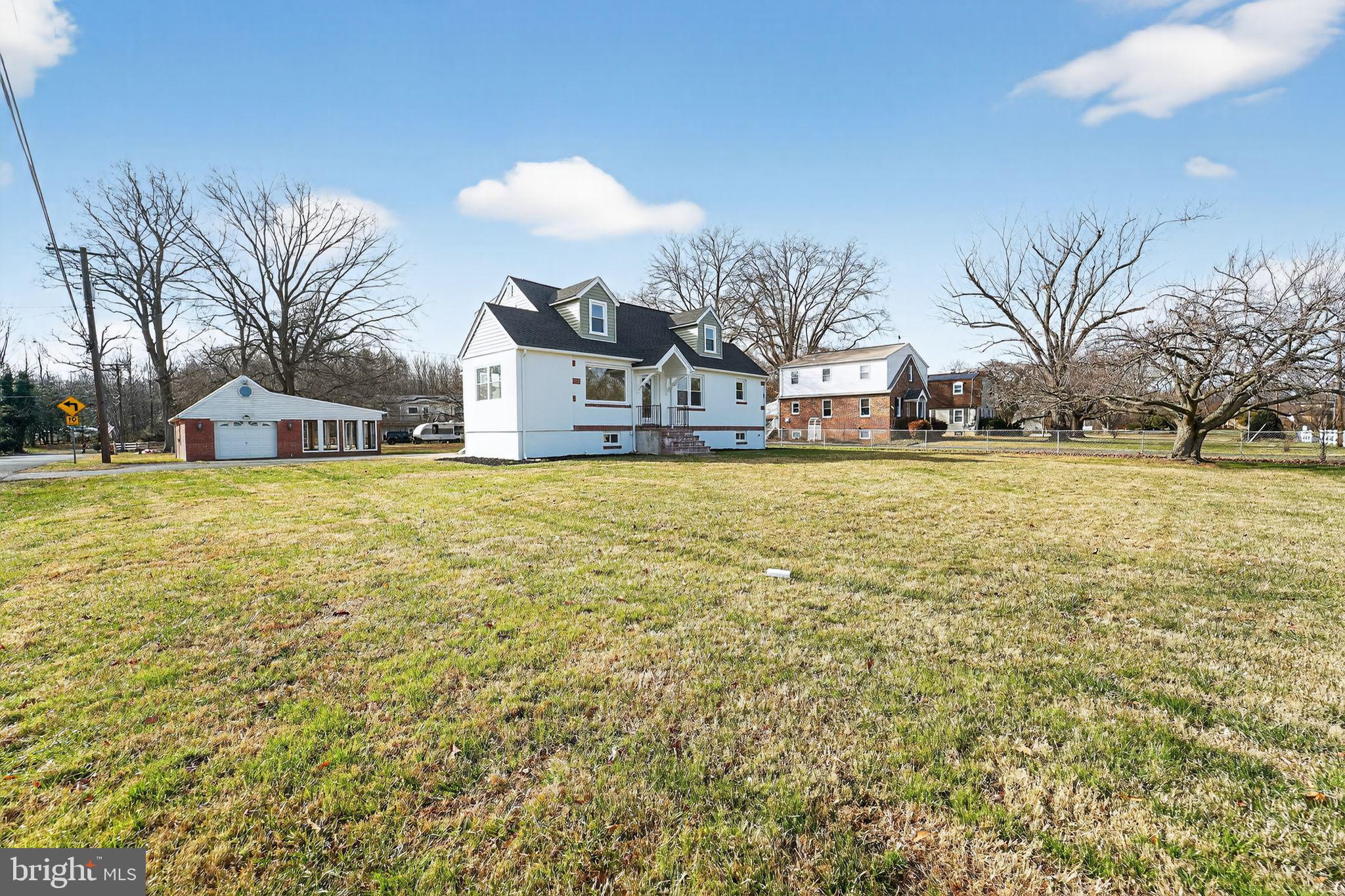 BOWLEYS QUARTERS - Residential