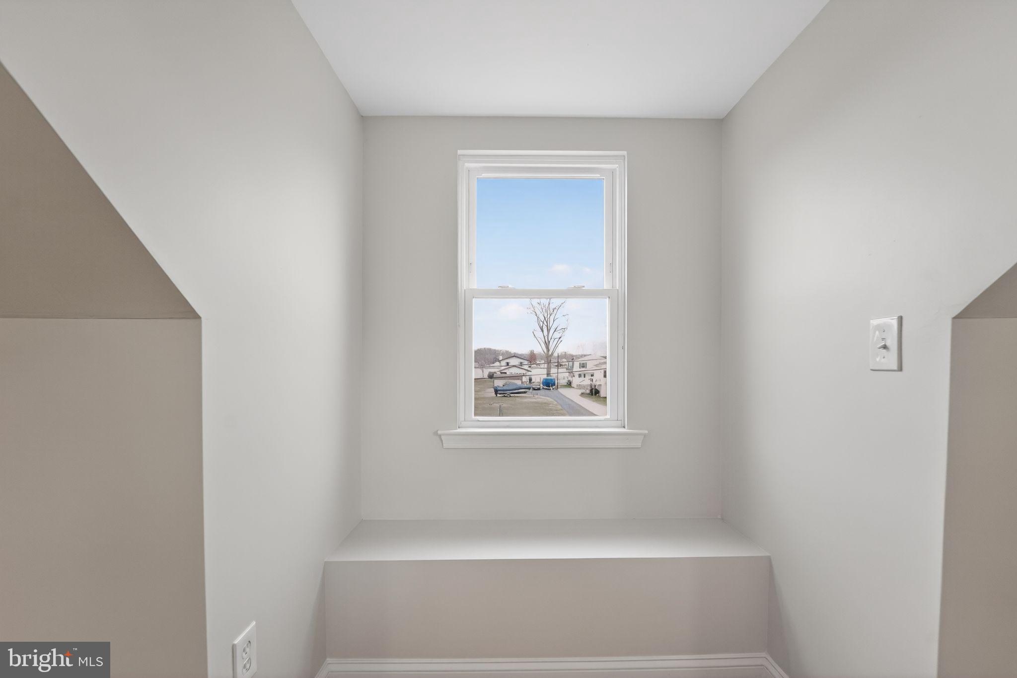 BOWLEYS QUARTERS - Residential