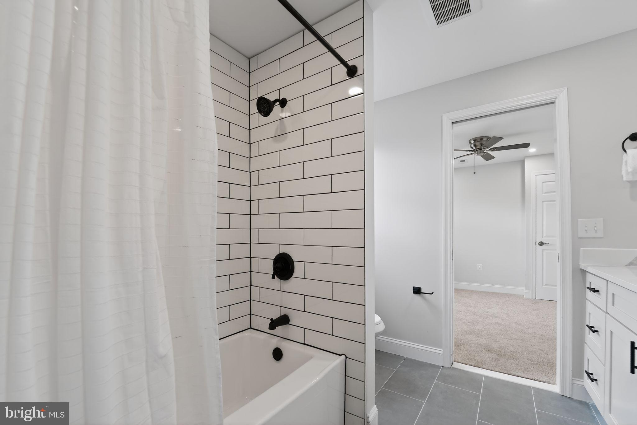 BOWLEYS QUARTERS - Residential