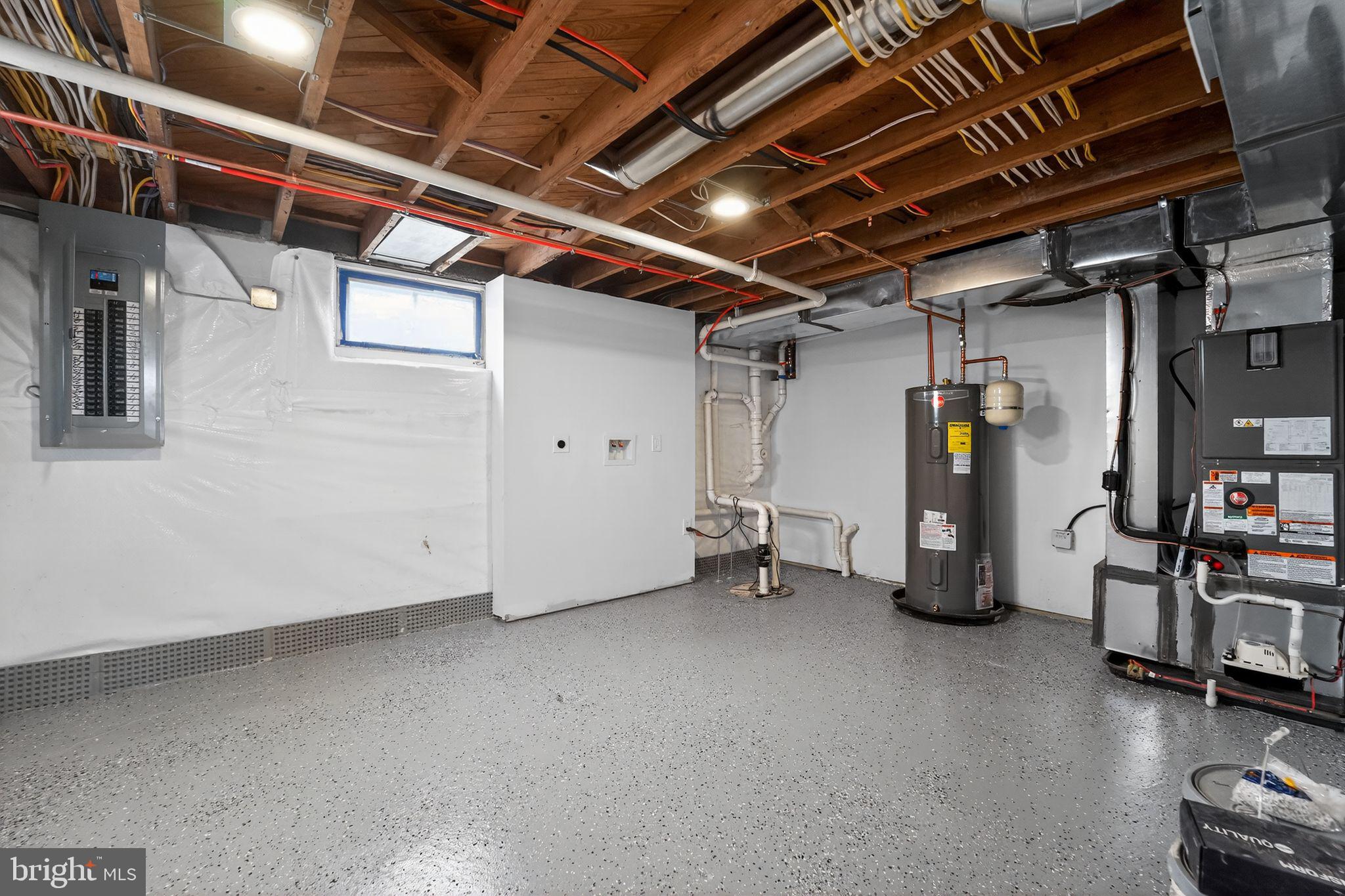 BOWLEYS QUARTERS - Residential