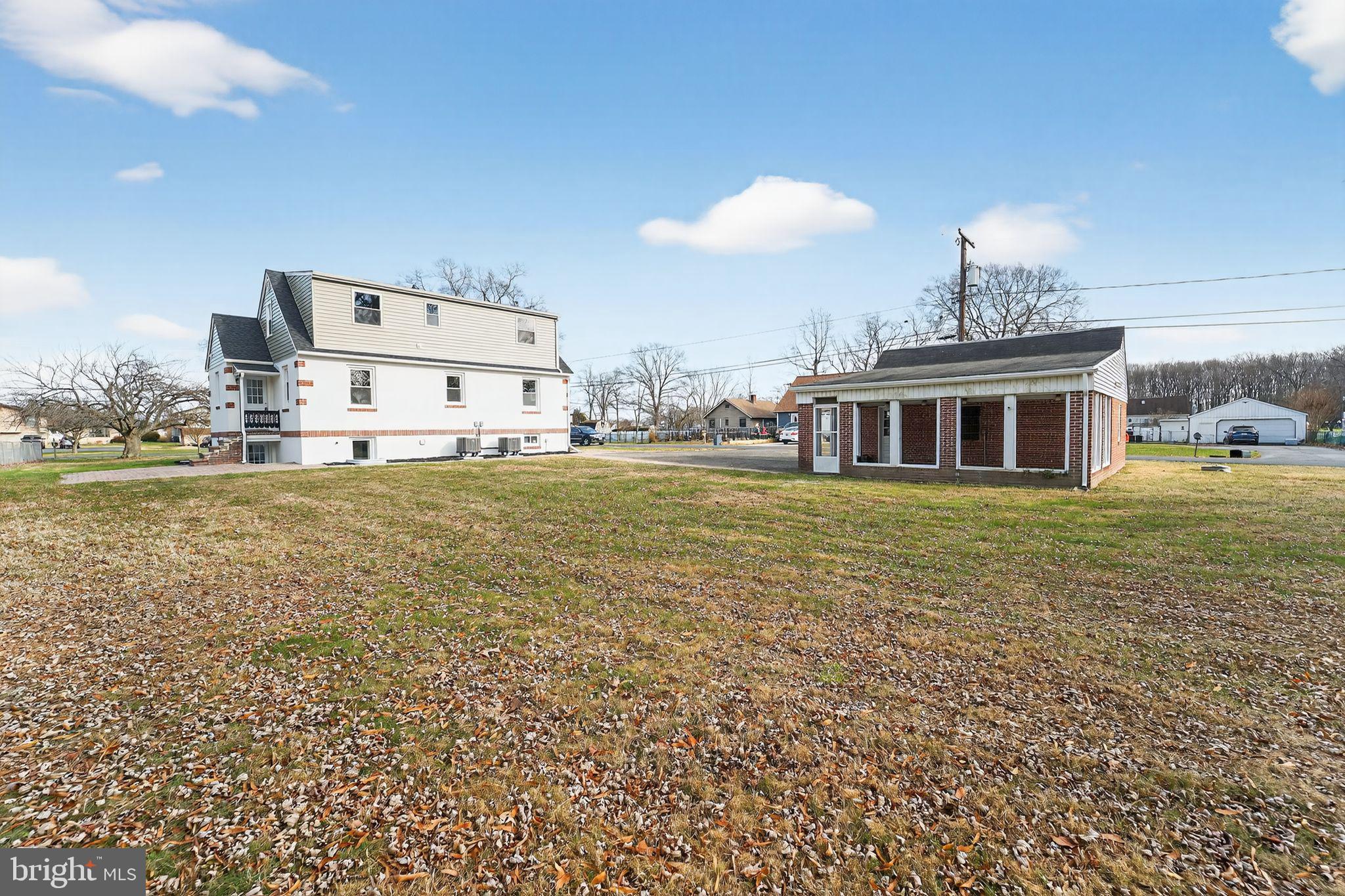 BOWLEYS QUARTERS - Residential