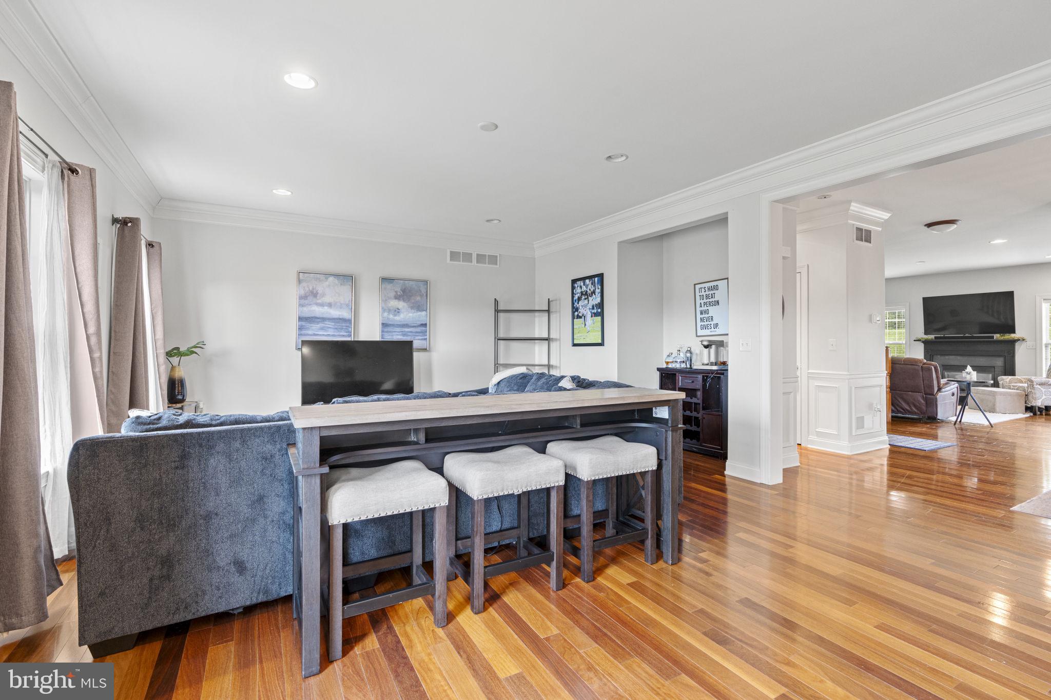 WINDING HILLS - Residential