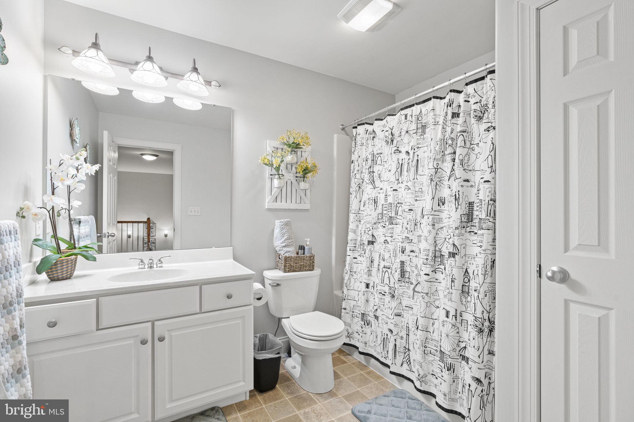 WINDING HILLS - Residential