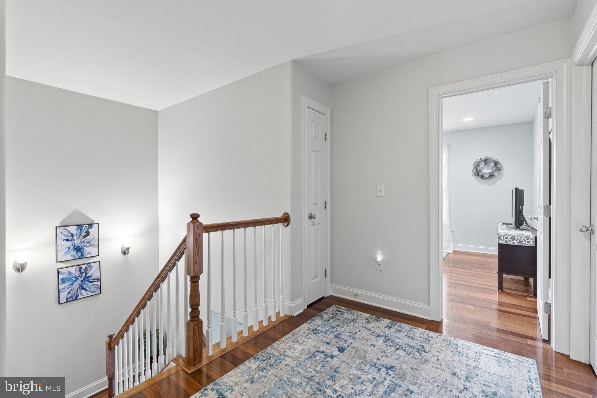 WINDING HILLS - Residential