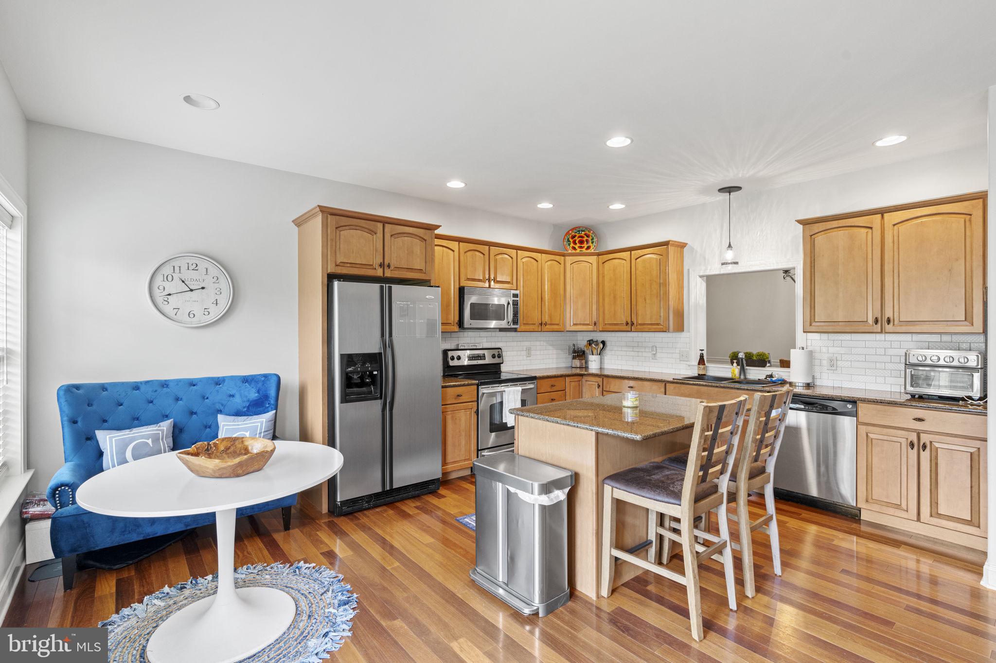 WINDING HILLS - Residential