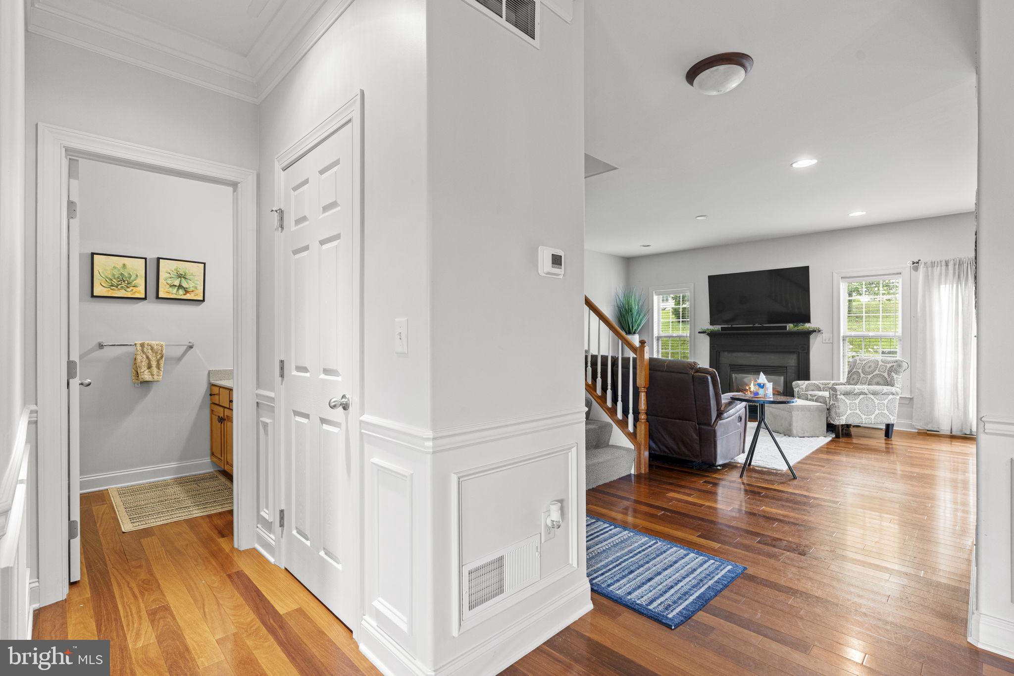 WINDING HILLS - Residential