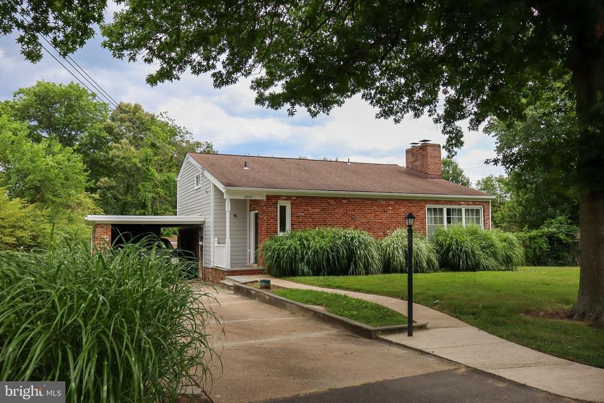 Springfield's best keep secret is Springvale neighborhood. Unbeatable location for convenient living can be found here and it's move in ready! Cute as a button brick contemporary split level in the heart of Springfield on a cul-de-sac. Walkable to Springfield Plaza where you can grocery shop at Whole Foods or Trader Joes. Too many dining options less than 1 mile from here to list! Ideal for commuting with beltway access, Franconia-Springfield metro and bus stops all right there. Large 0.4 flat yard with a carport, plenty of driveway parking and off street parking.  Beautiful kitchen and dining room with walkout access to brick patio and large fenced backyard, perfect for entertaining! Come see today why this is the perfect new home for you!