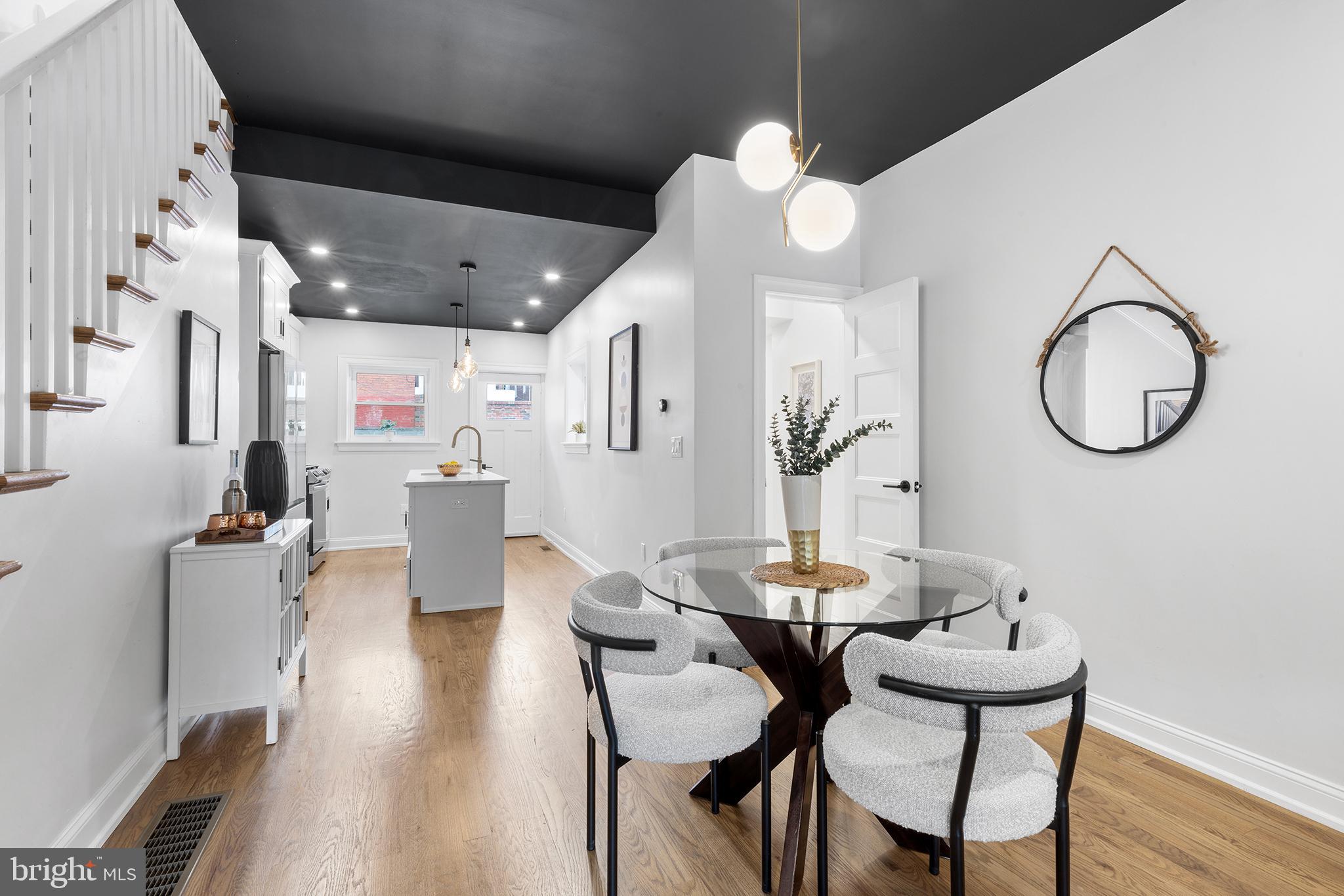 PASSYUNK SQUARE - Residential