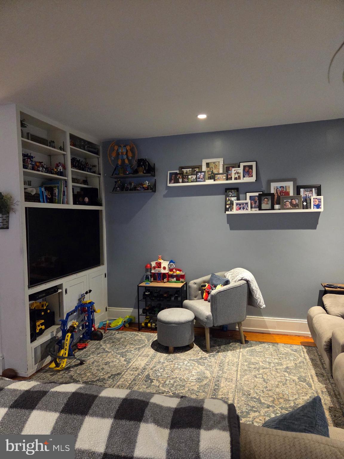 OLD MOORELAND - Residential