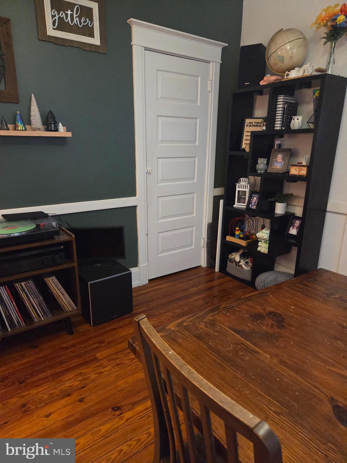 OLD MOORELAND - Residential