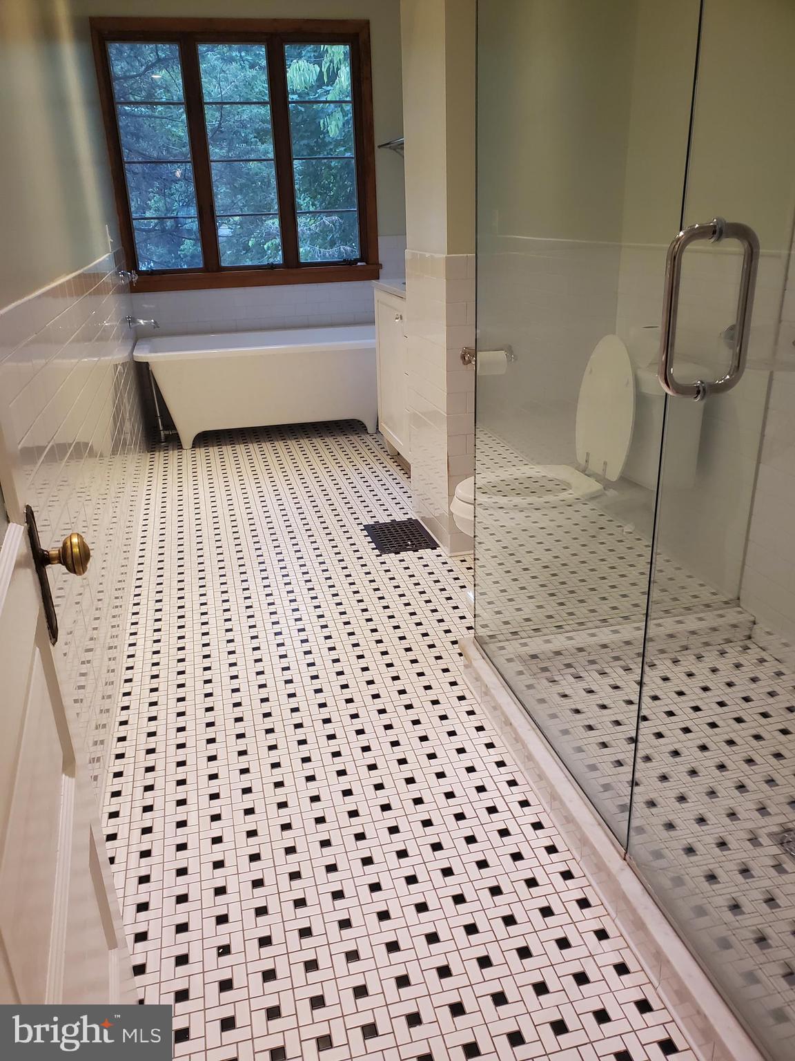 OLD MOORELAND - Residential