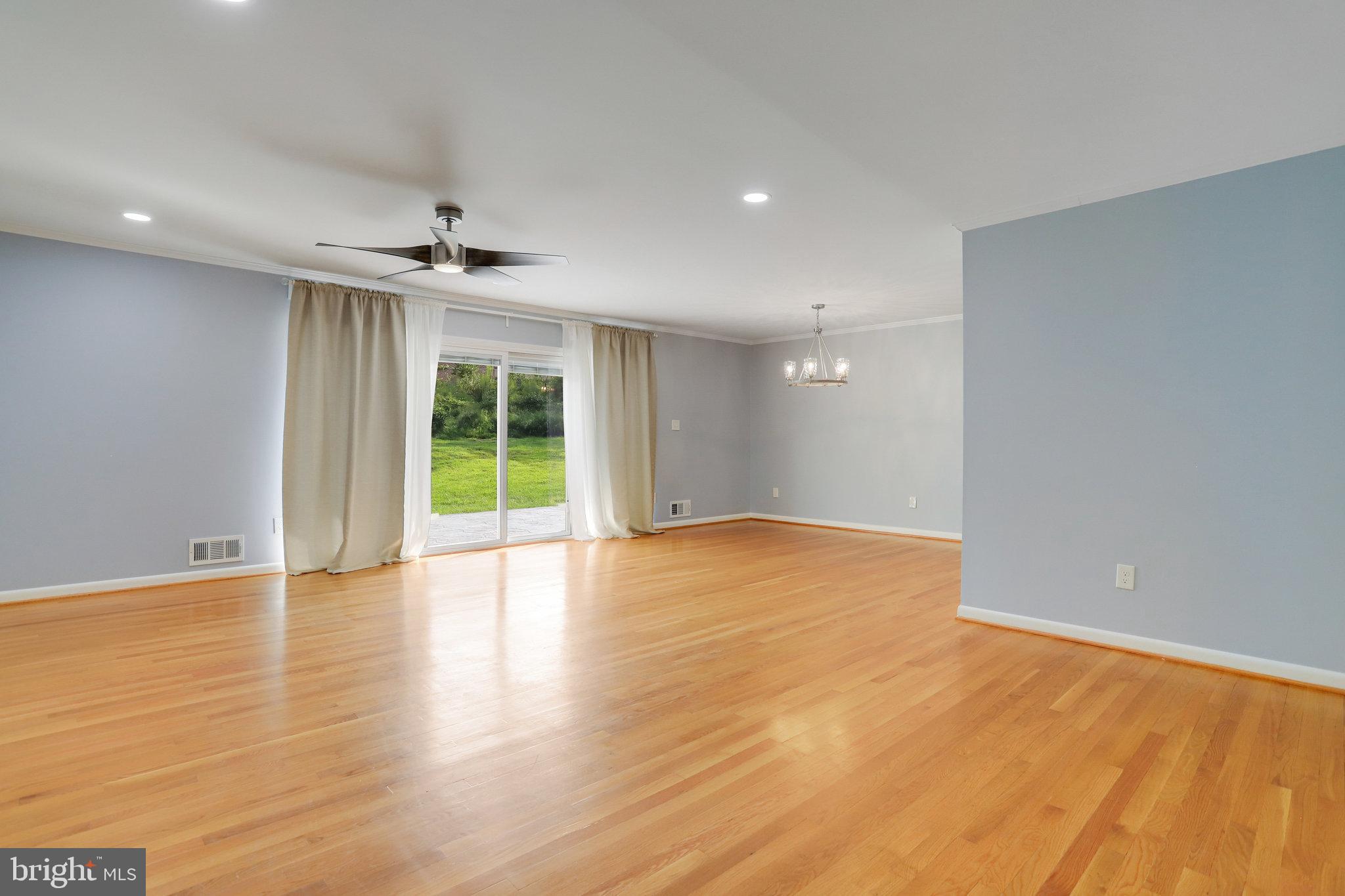 BEECH TREE MANOR - Residential Lease