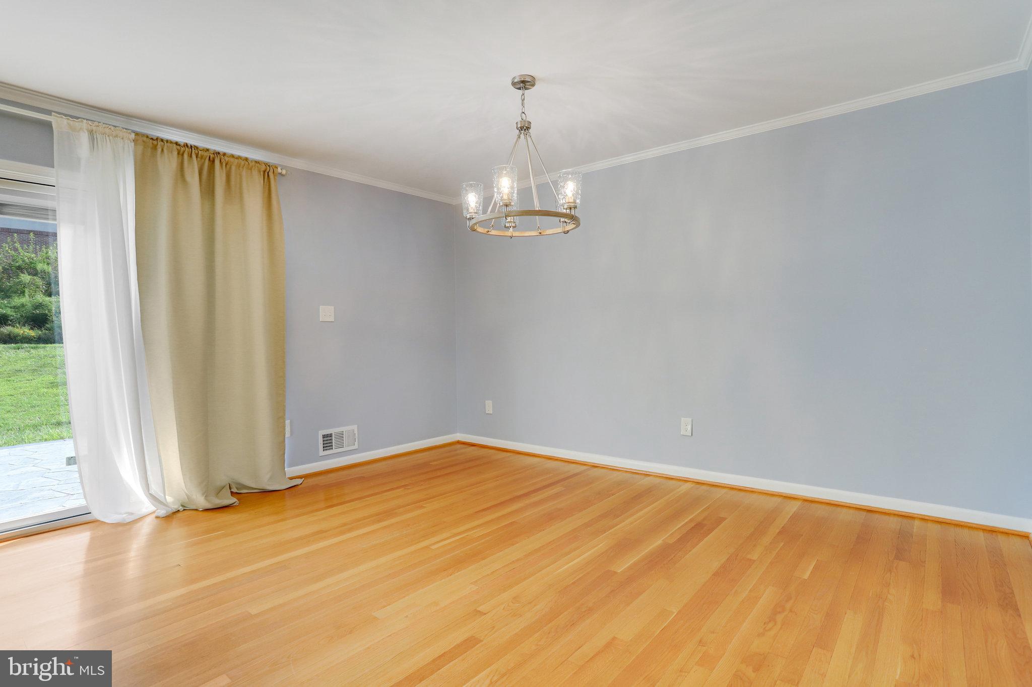 BEECH TREE MANOR - Residential Lease