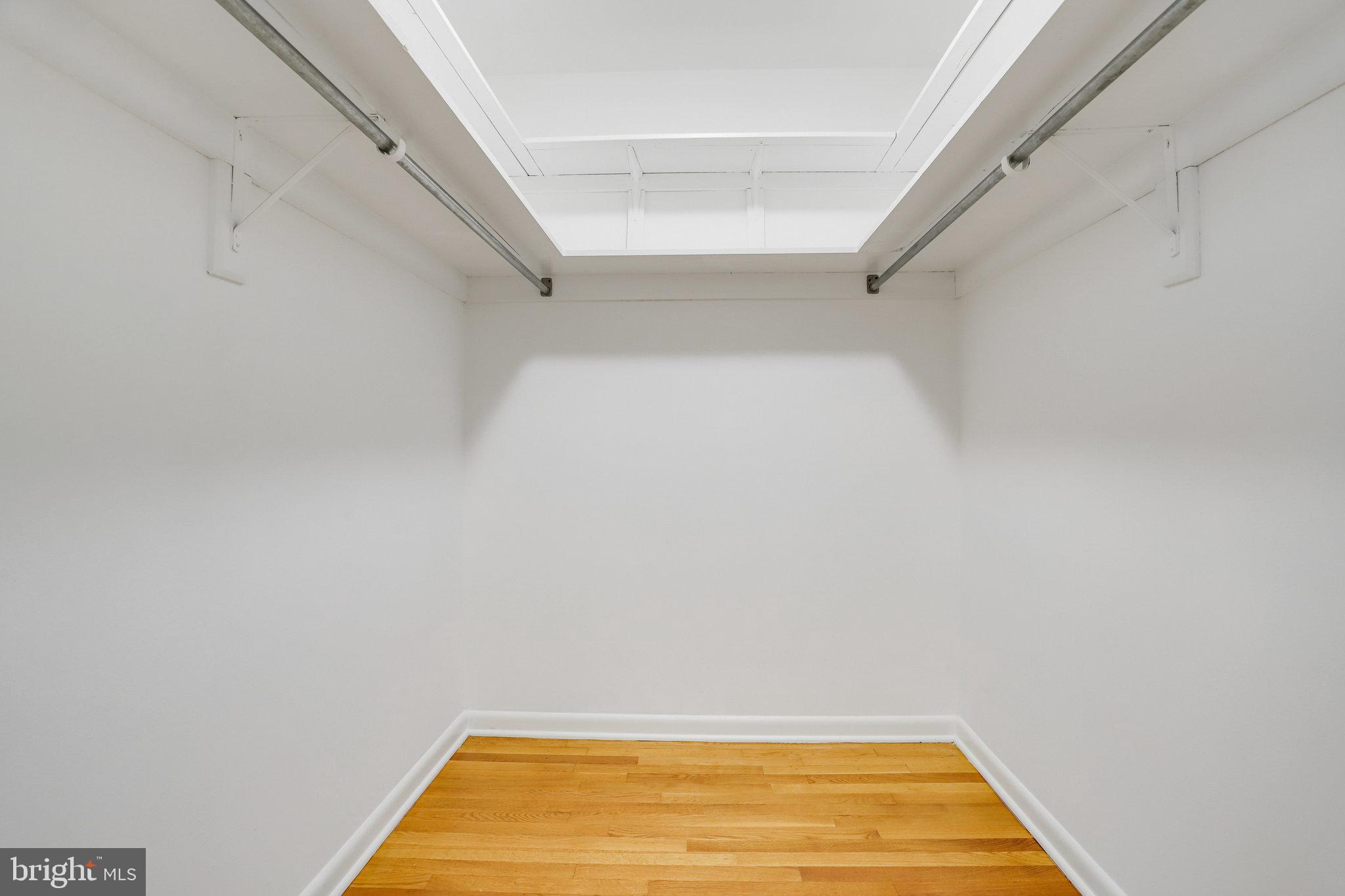 BEECH TREE MANOR - Residential Lease