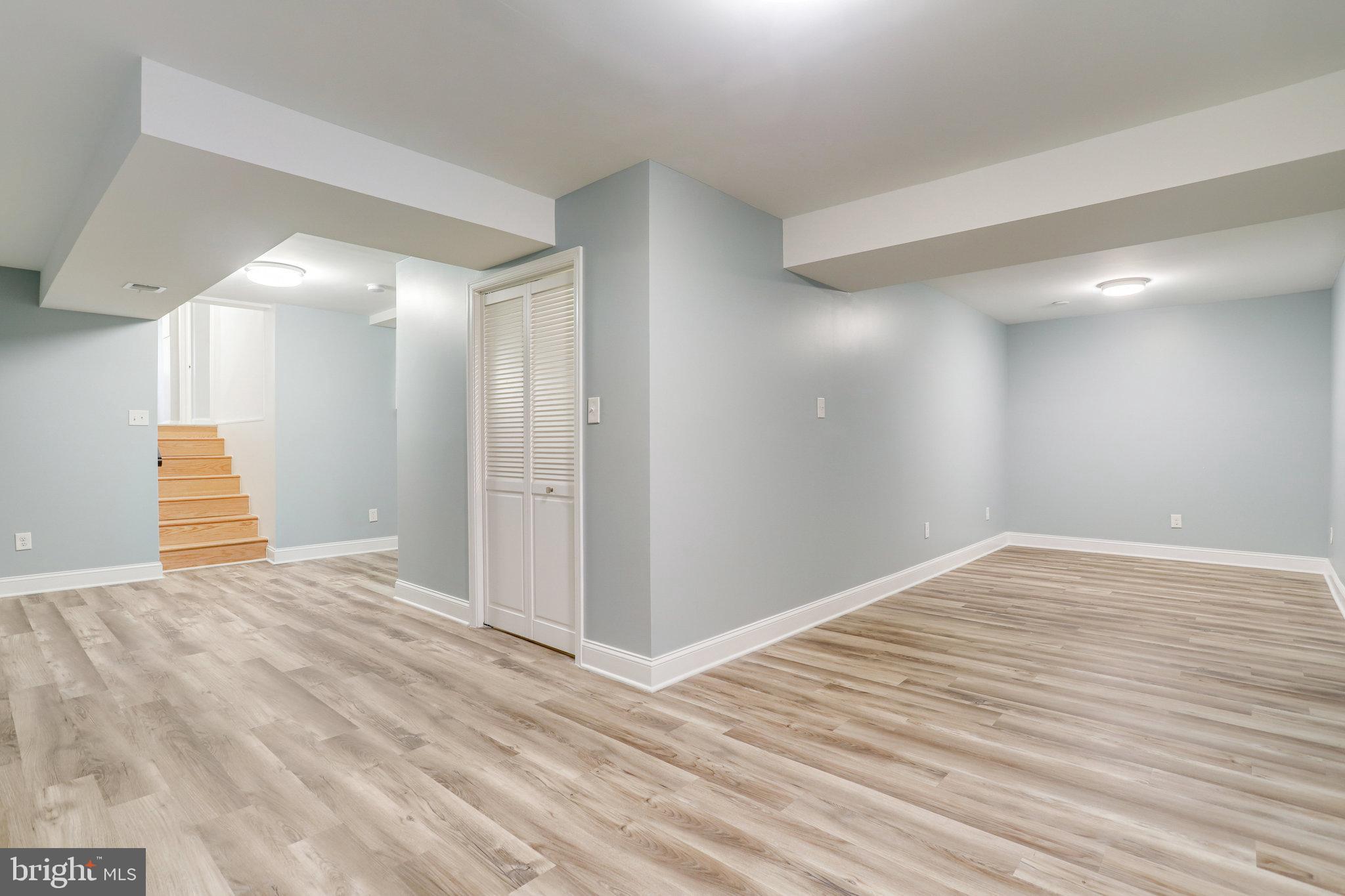 BEECH TREE MANOR - Residential Lease