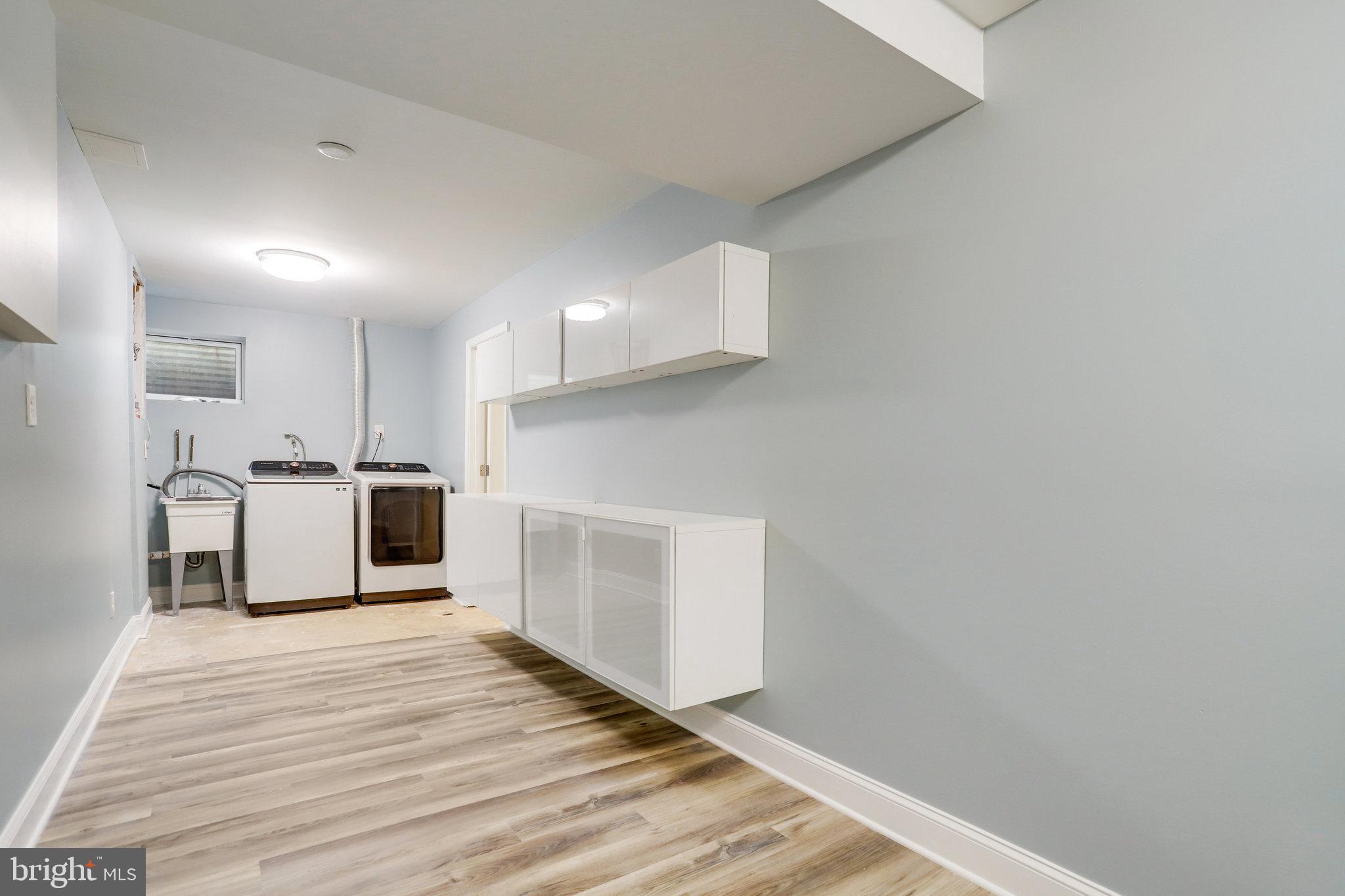 BEECH TREE MANOR - Residential Lease