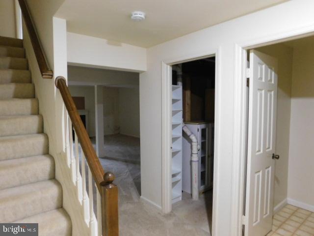 FOXFIELD - Residential Lease