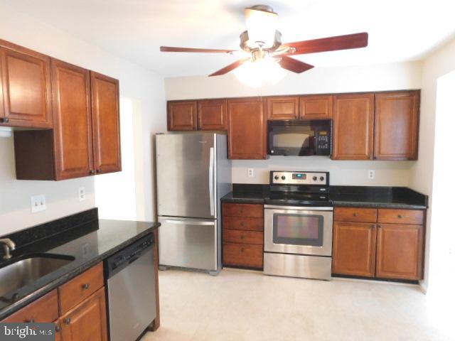 FOXFIELD - Residential Lease