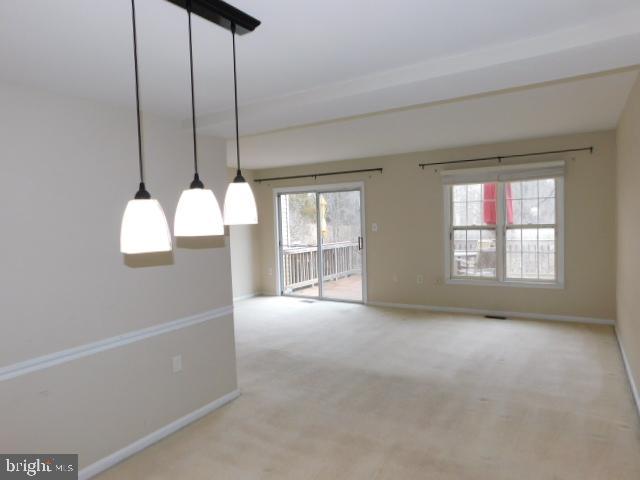 FOXFIELD - Residential Lease