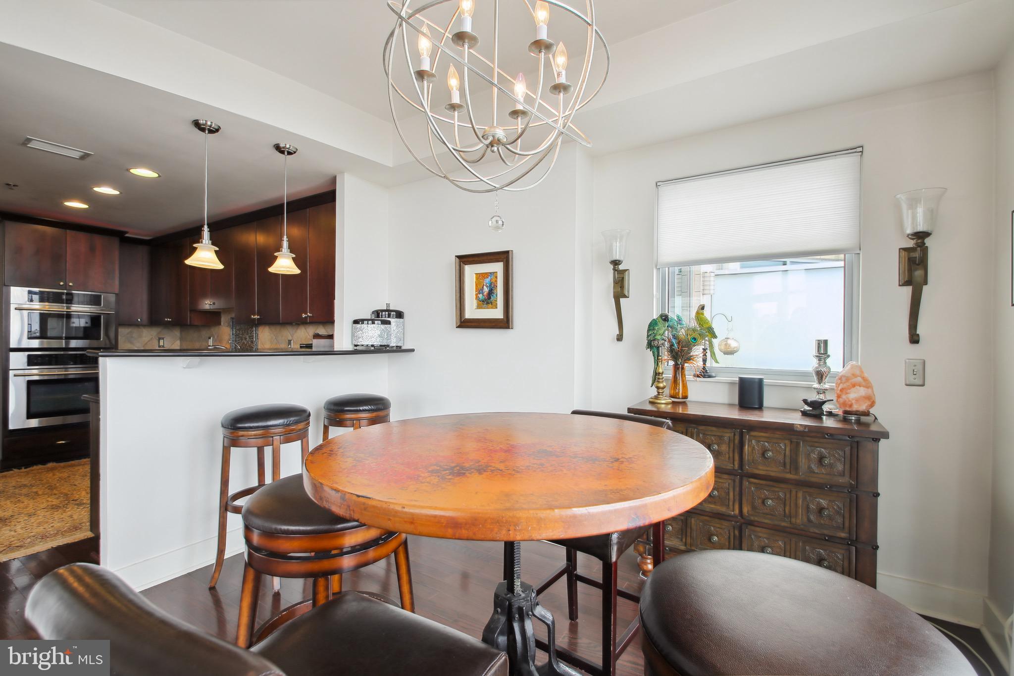 HARBOR EAST - Residential