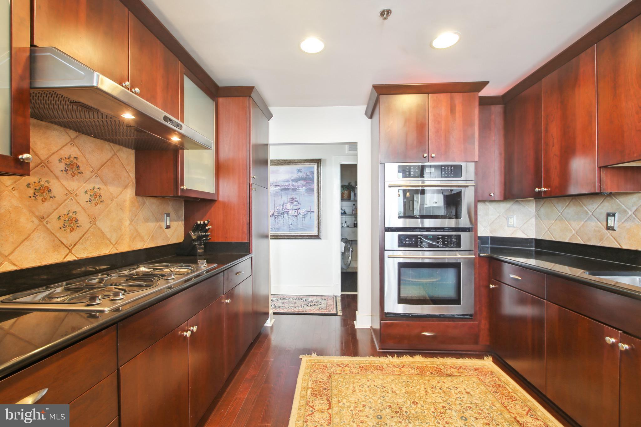 HARBOR EAST - Residential