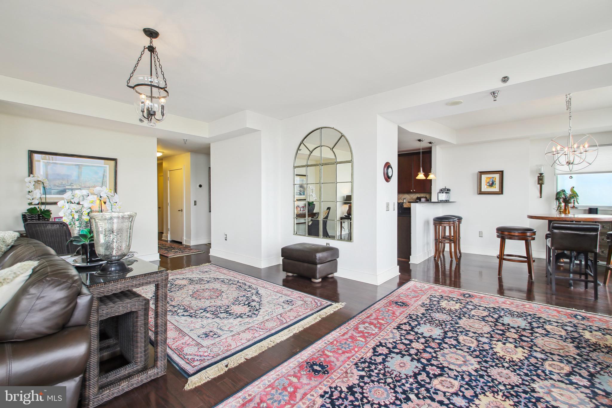 HARBOR EAST - Residential