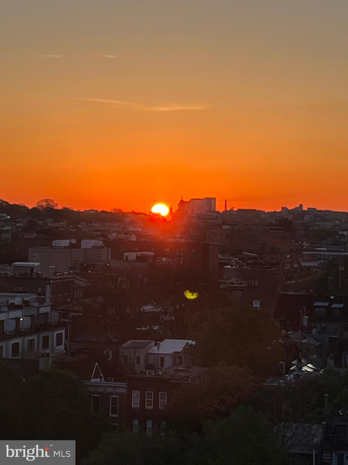 HARBOR EAST - Residential