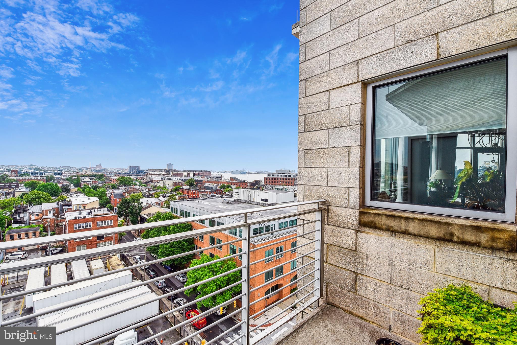 HARBOR EAST - Residential