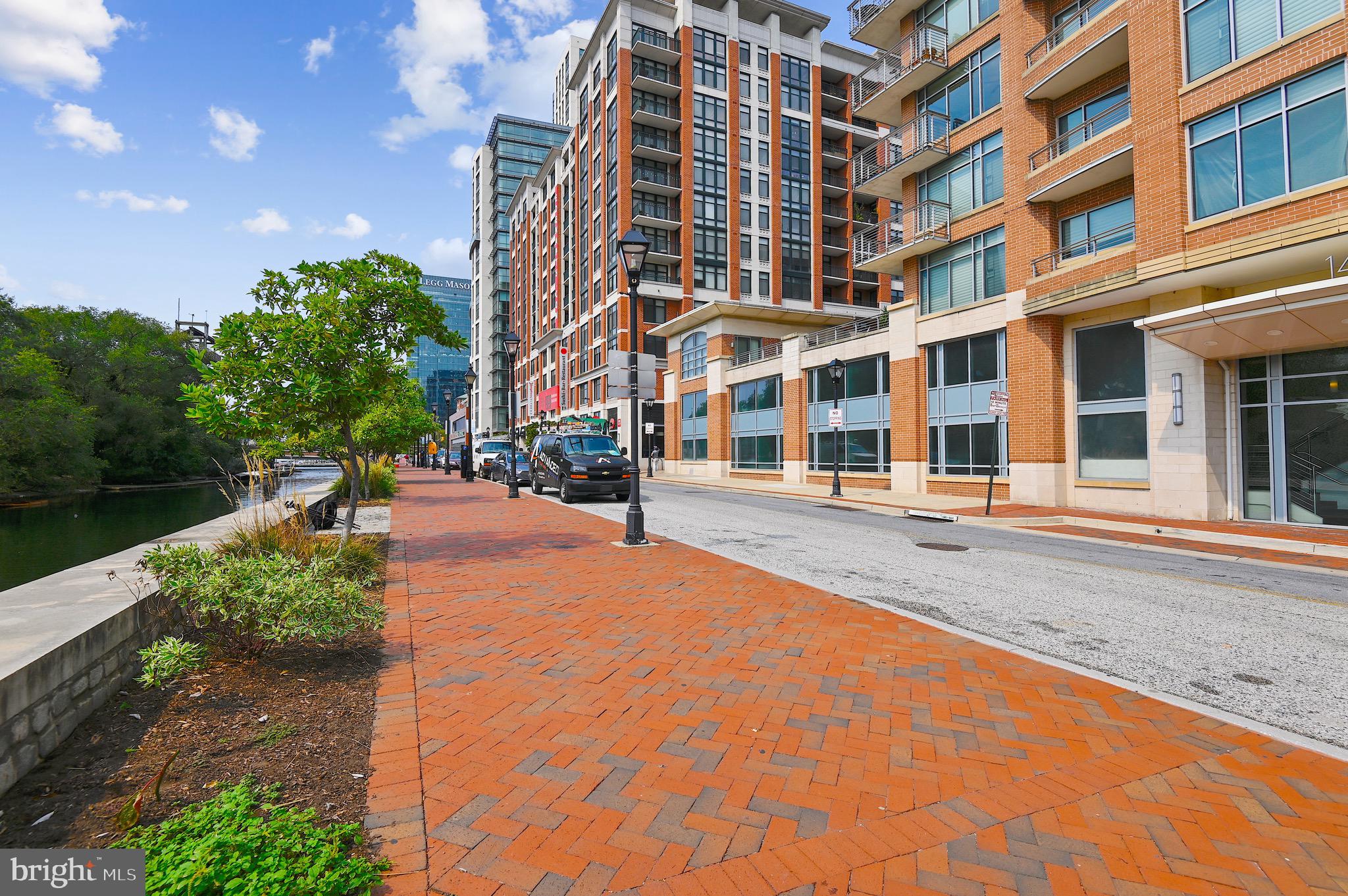 HARBOR EAST - Residential