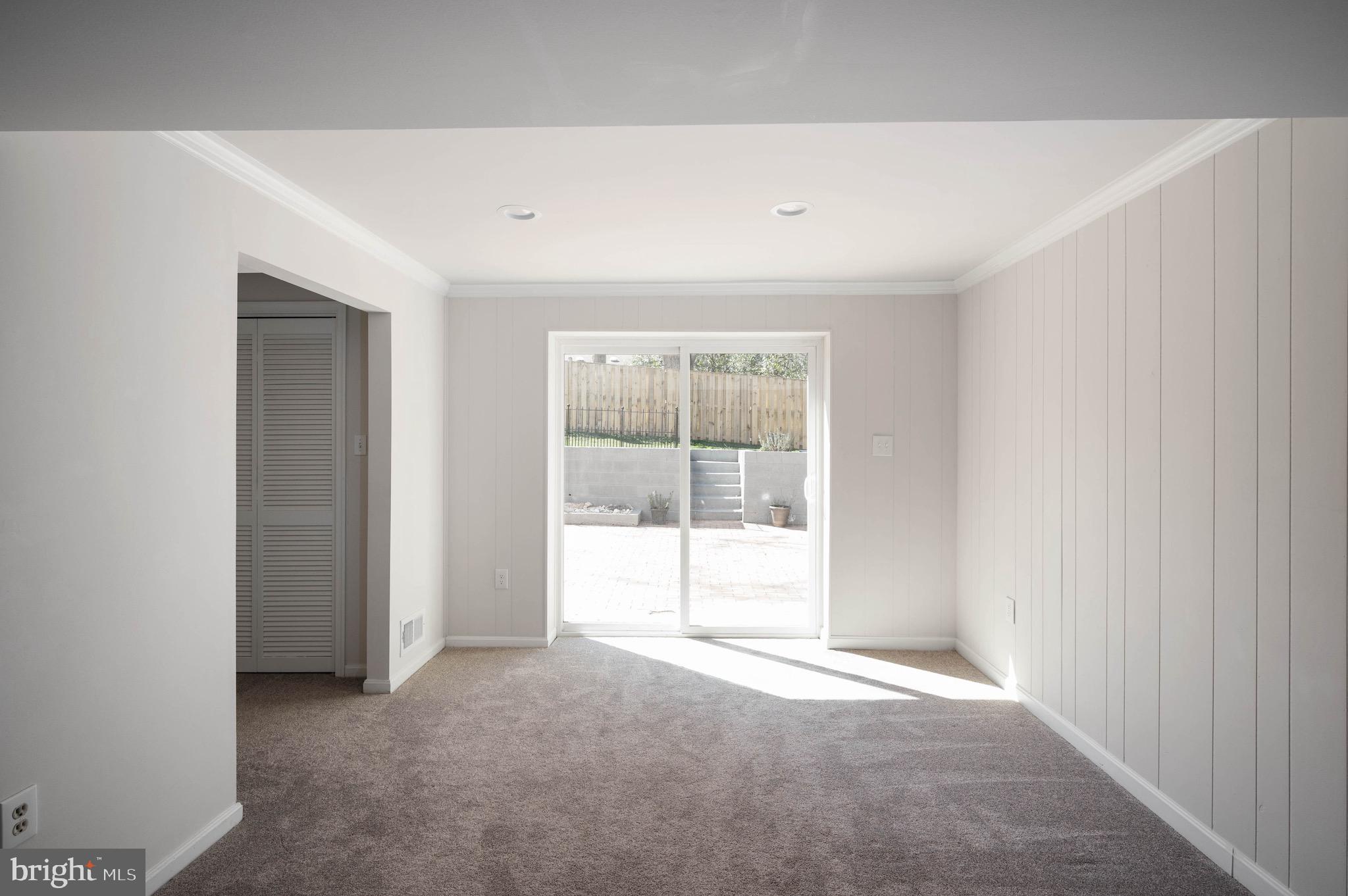 SPRINGBROOK FOREST - Residential