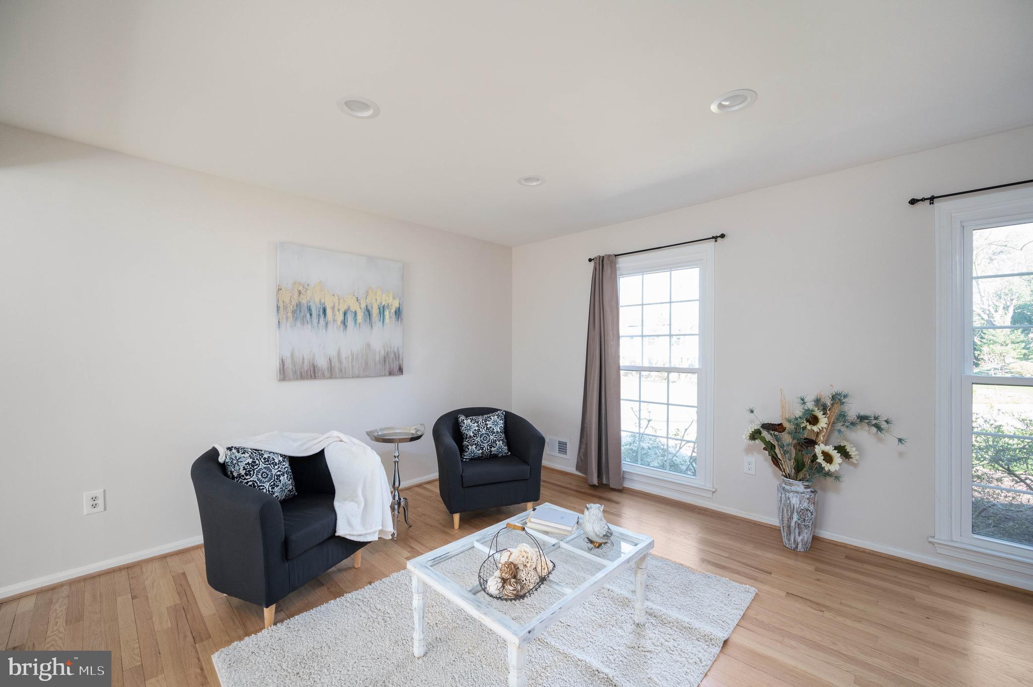 SPRINGBROOK FOREST - Residential