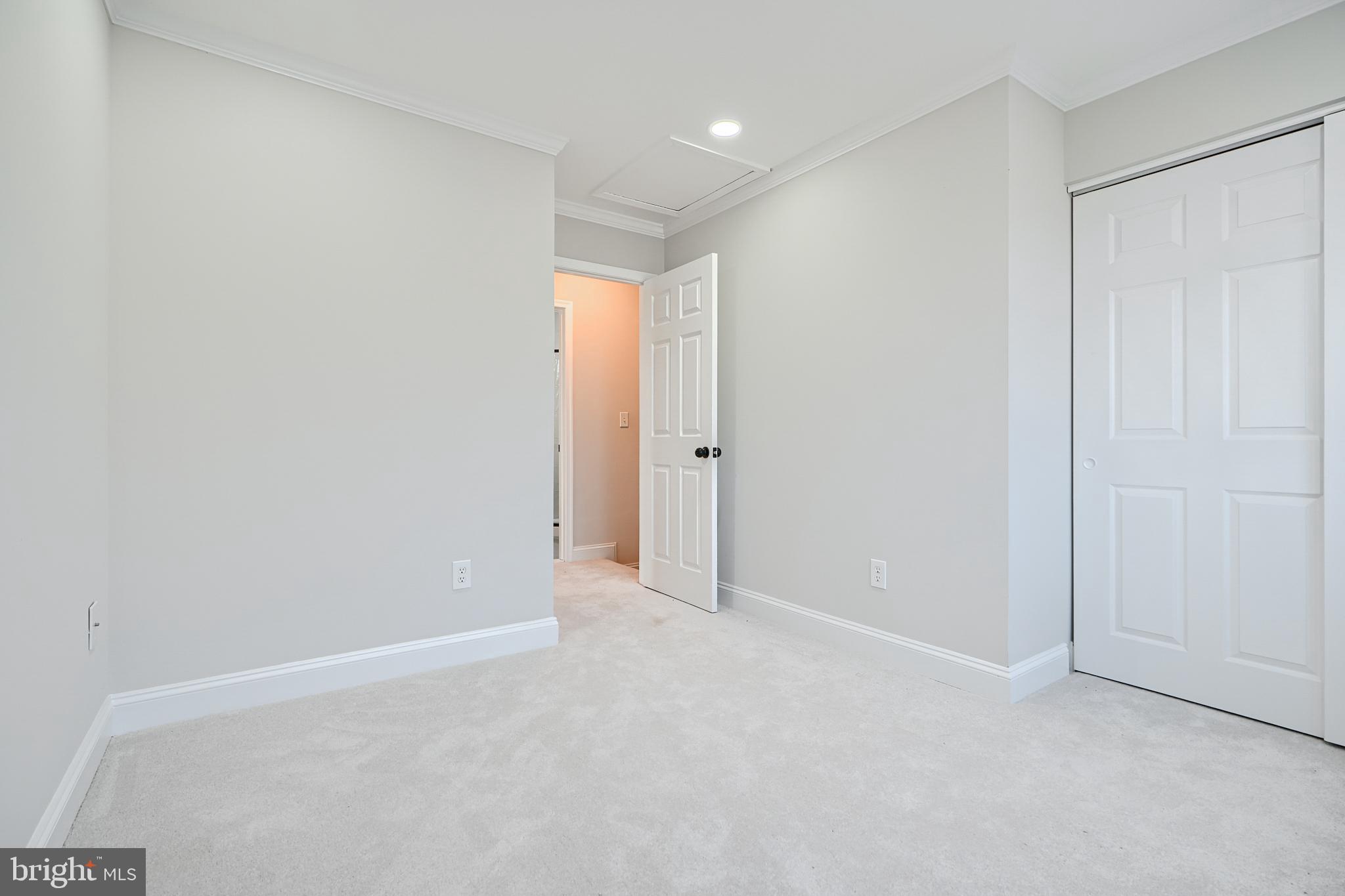 TOMES LANDING - Residential