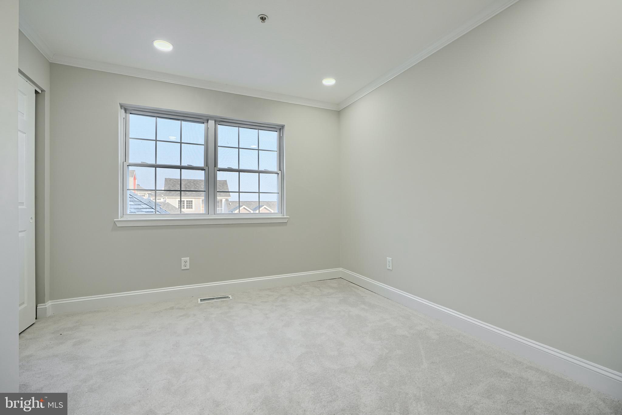 TOMES LANDING - Residential