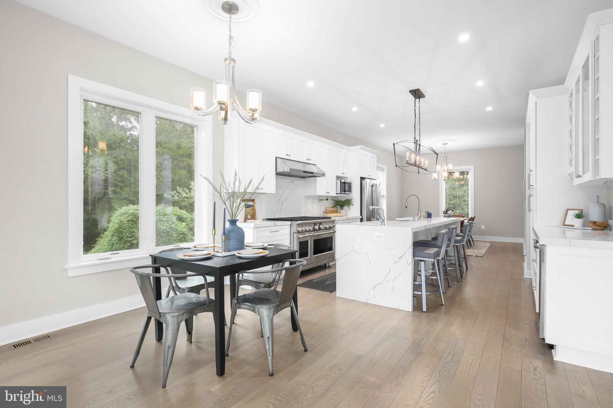 GUNSTON MANOR - Residential