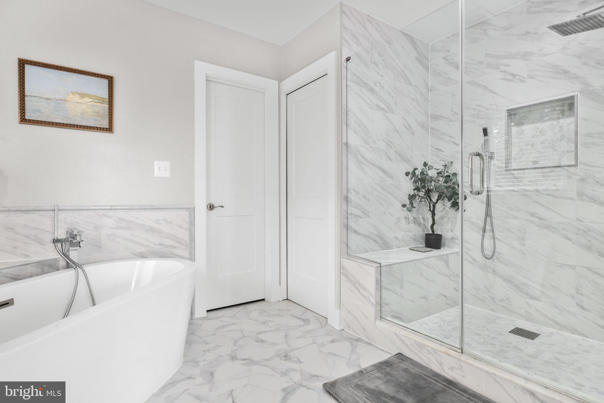 GUNSTON MANOR - Residential