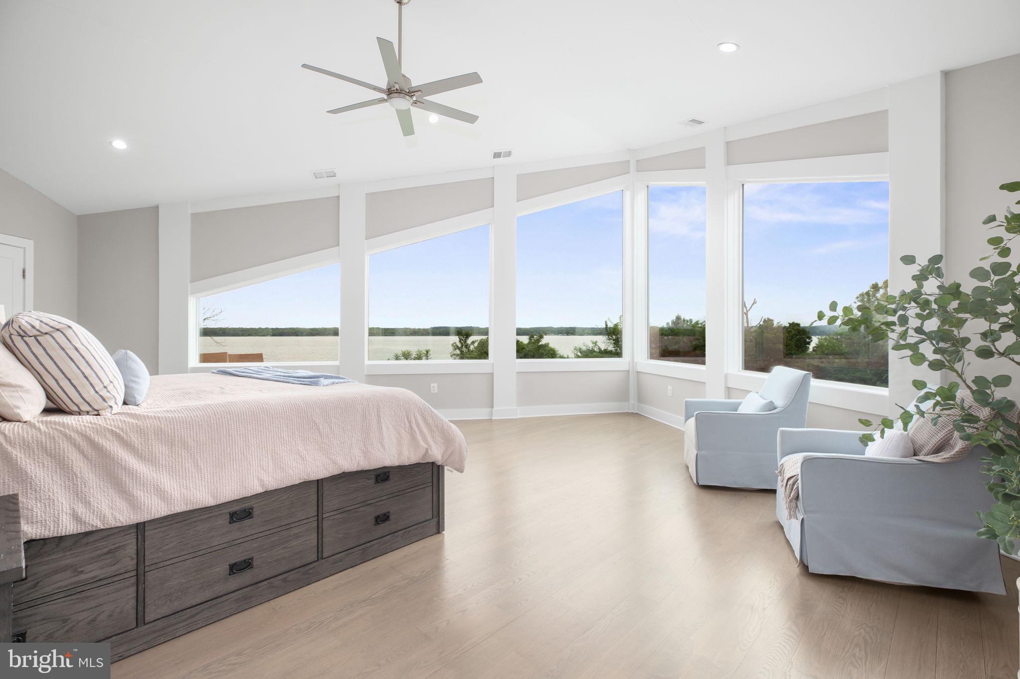 GUNSTON MANOR - Residential