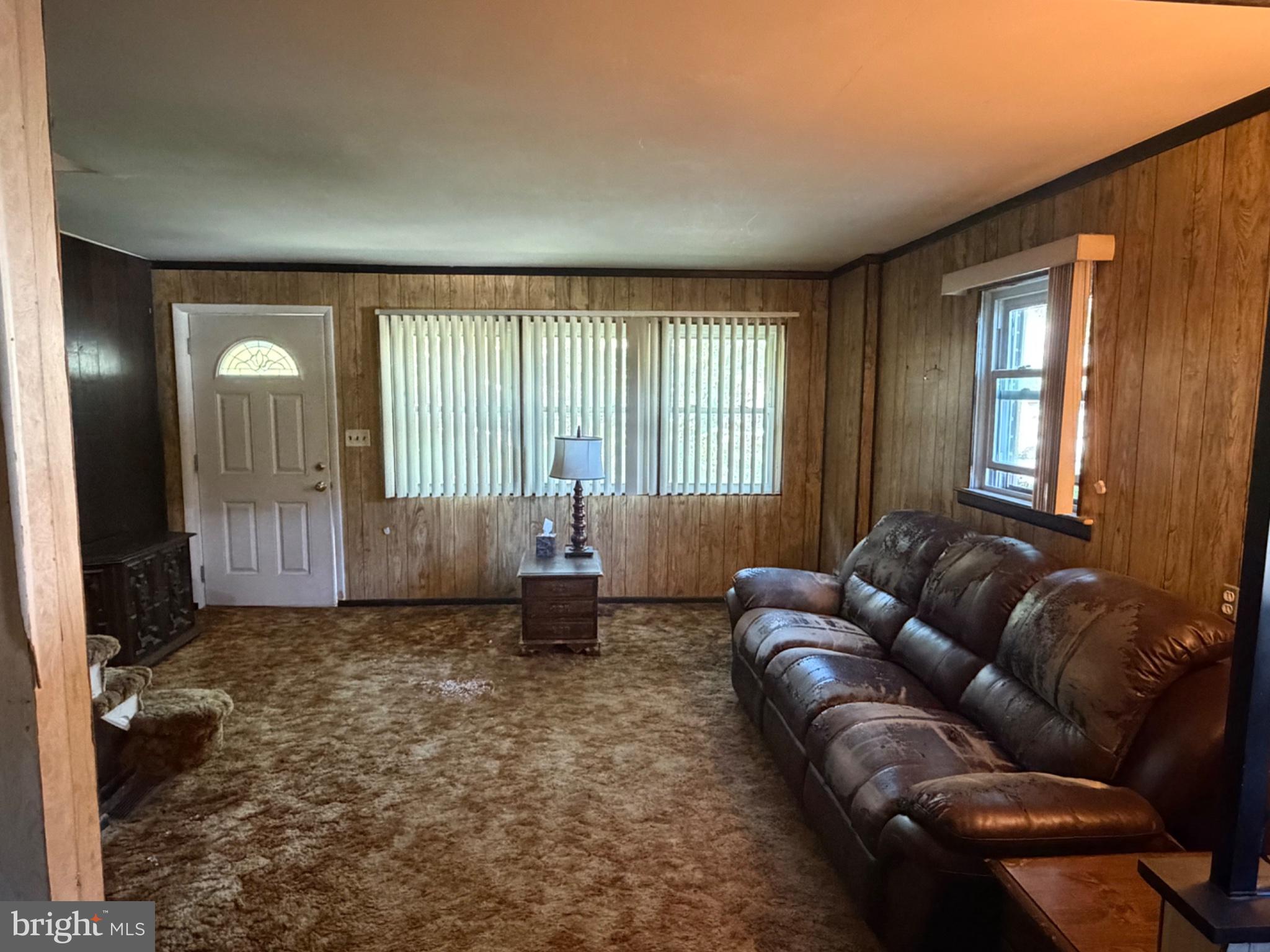 821 BEECH ROAD