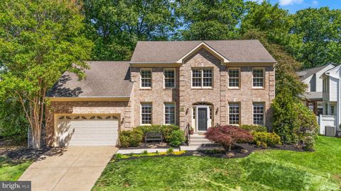 Photo of 389 Clagett Street SW, LEESBURG, VA 20175 (MLS # VALO2125242)